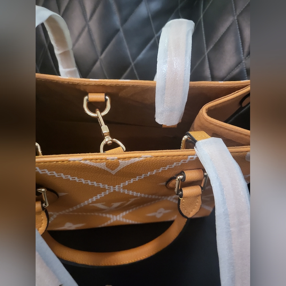 Bag - Picture 11 of 13